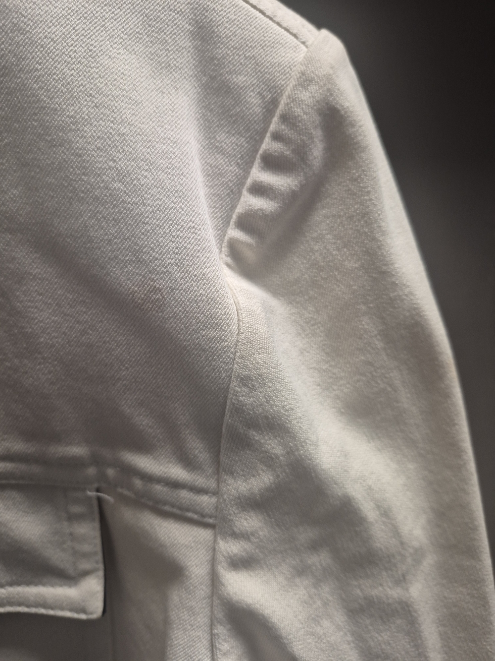 St. John Sport Vintage Cream Cropped Utility Jacket Marie Gray. - Picture 6 of 11